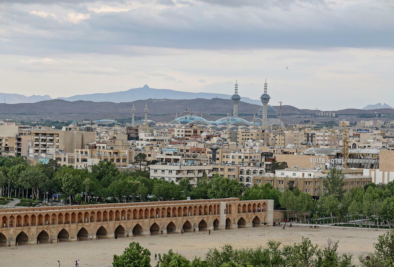 هتل پارسیان سوئیت اصفهان نمای بیرونی 1