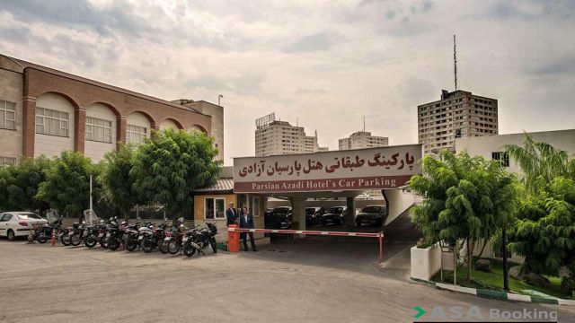 هتل پارسیان آزادی تهران نمای بیرونی 1